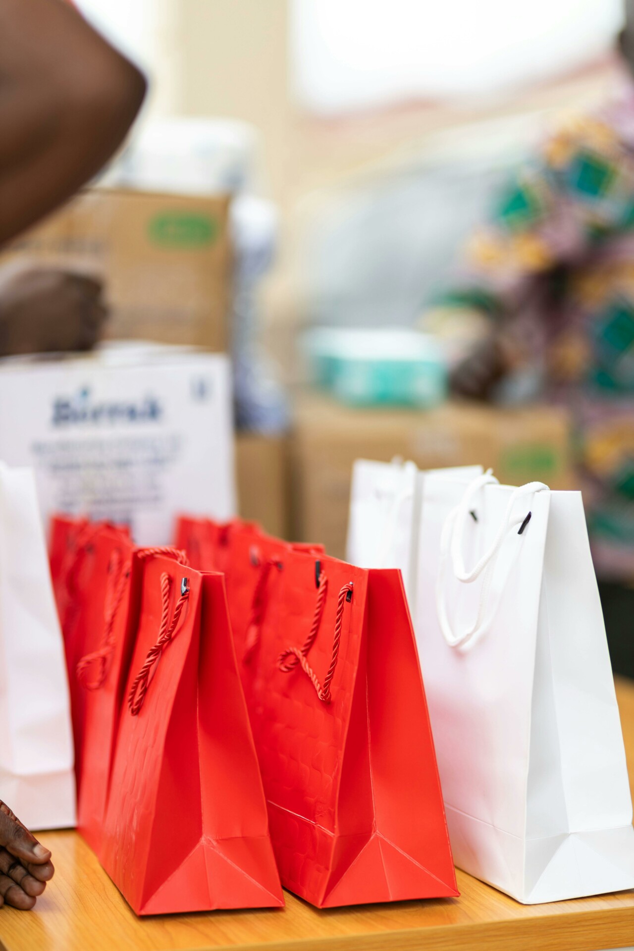 Cadeaux personnalisés pour entreprises, événements, CSE et offices de tourisme, made in France en cuir vegan cruelty-free par Treizkot